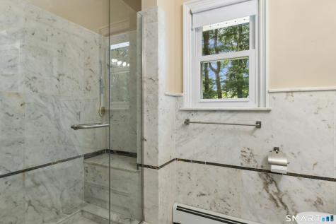 6 Webster Place Newtown CT 06470