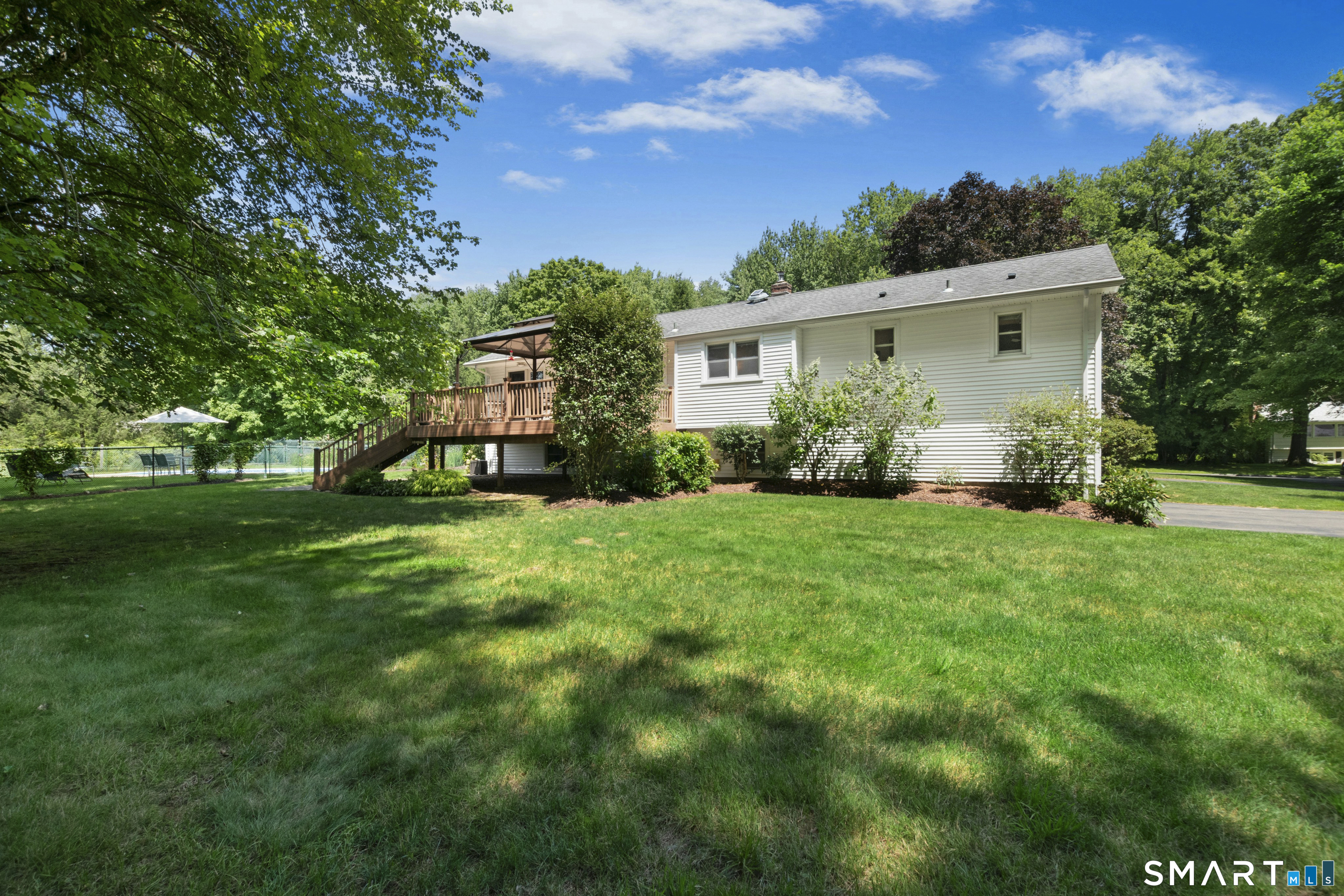 6 Webster Place Newtown CT 06470