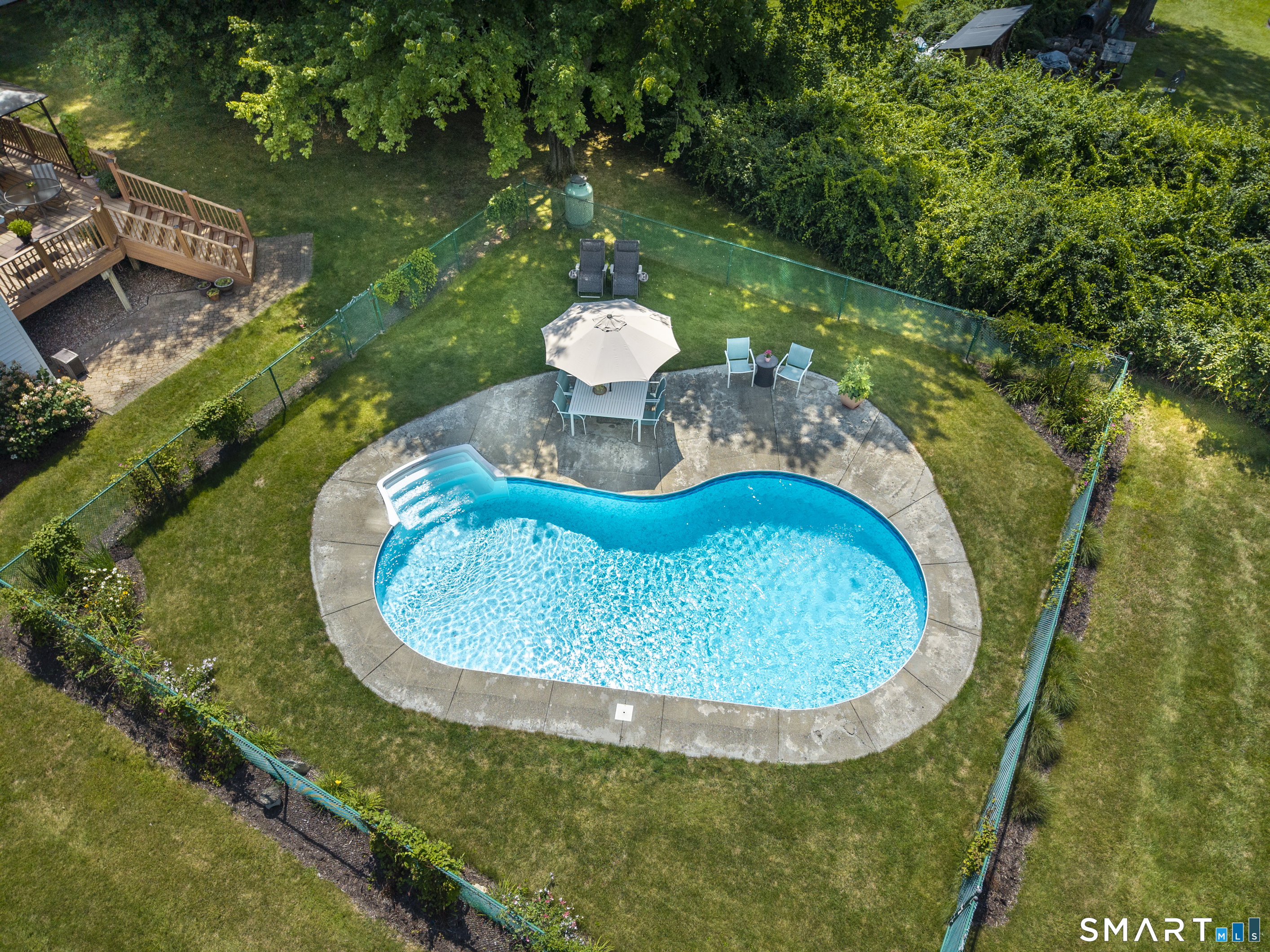 6 Webster Place Newtown CT 06470