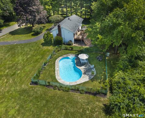 6 Webster Place Newtown CT 06470