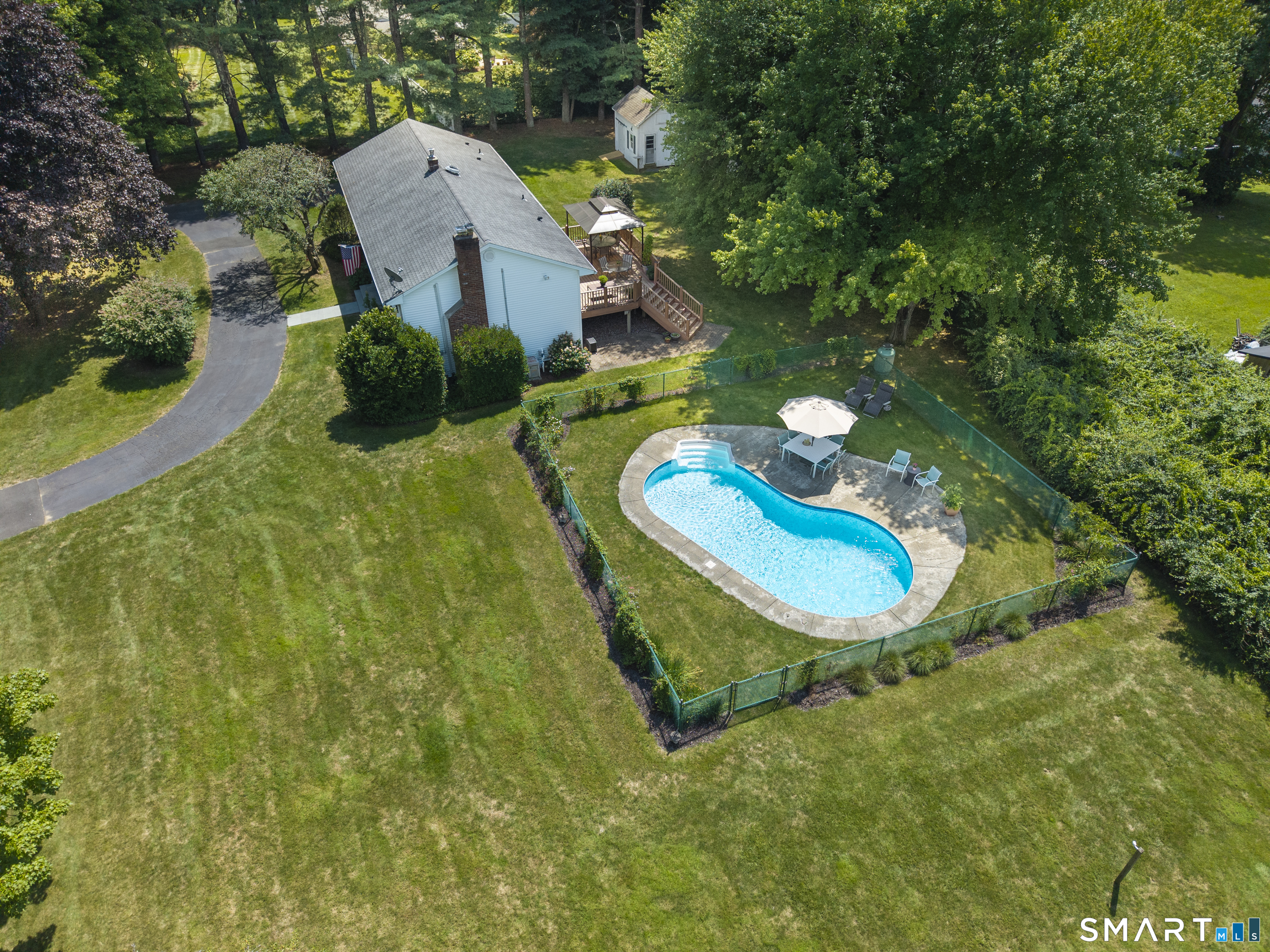 6 Webster Place Newtown CT 06470