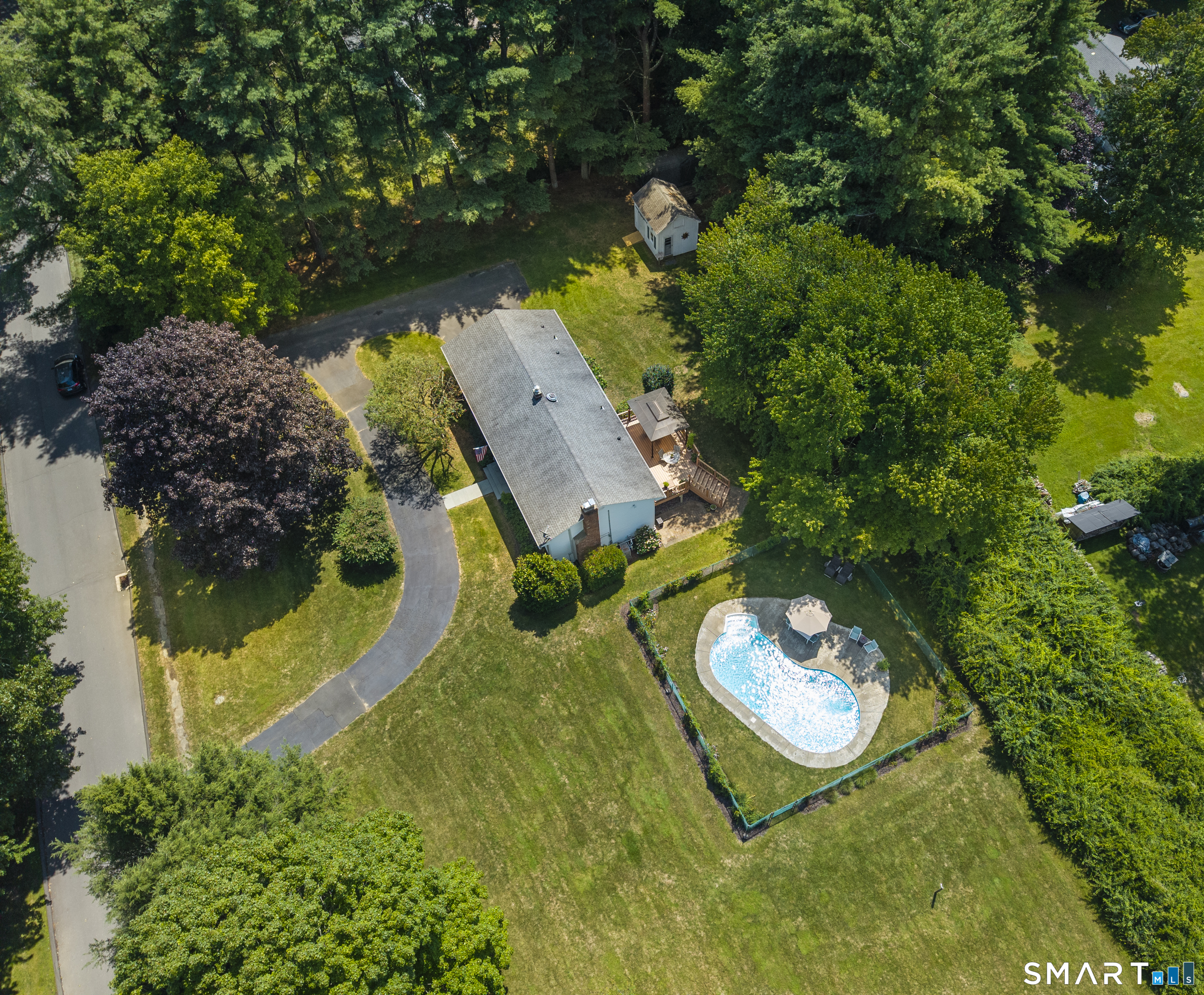 6 Webster Place Newtown CT 06470