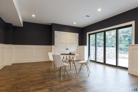 729 Smith Ridge Road New Canaan CT 06840