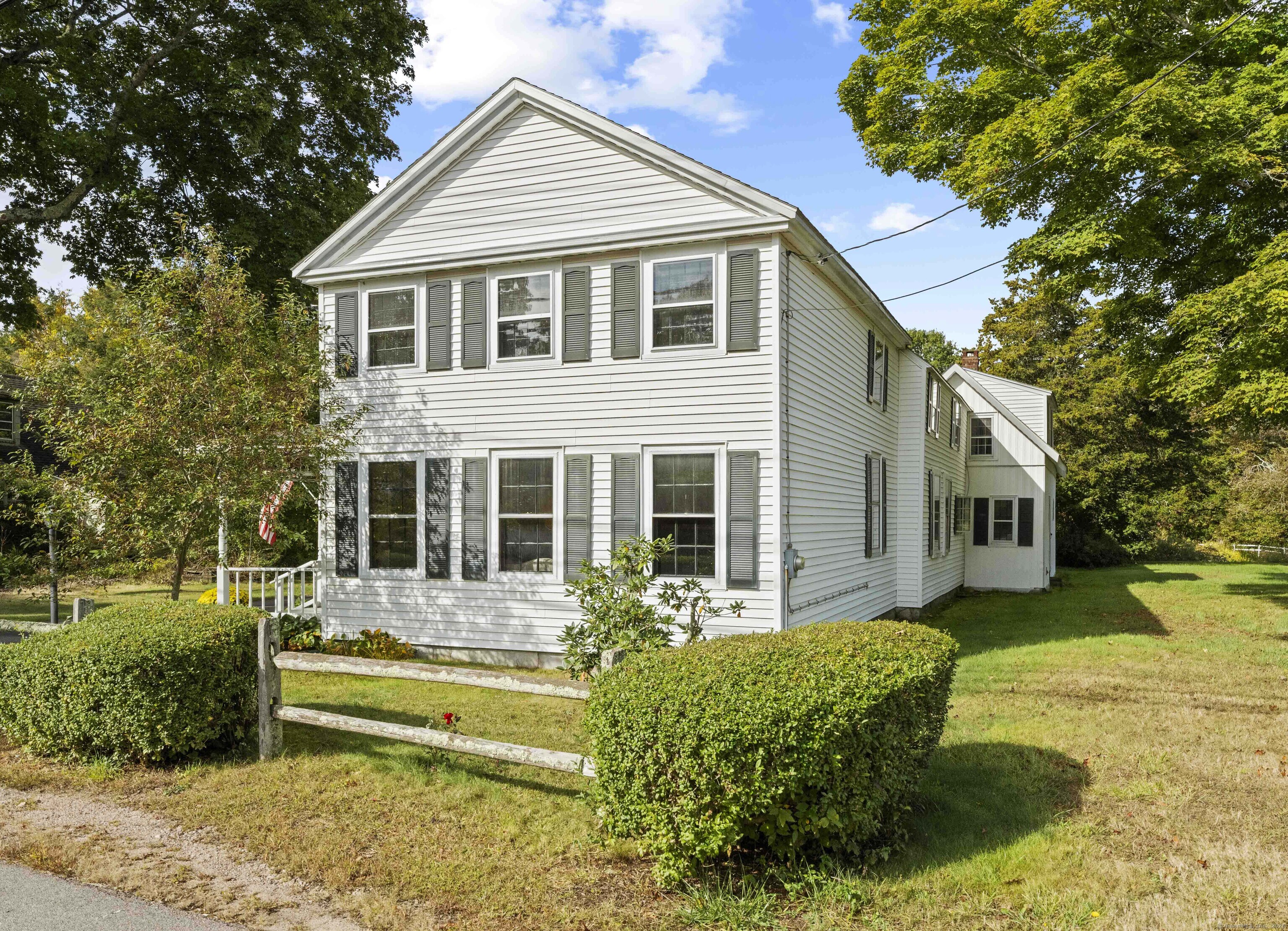 53 Main Street Stonington CT 06372