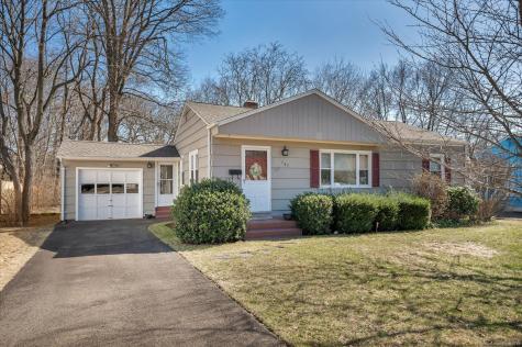 137 West Side Drive Hamden CT 06514