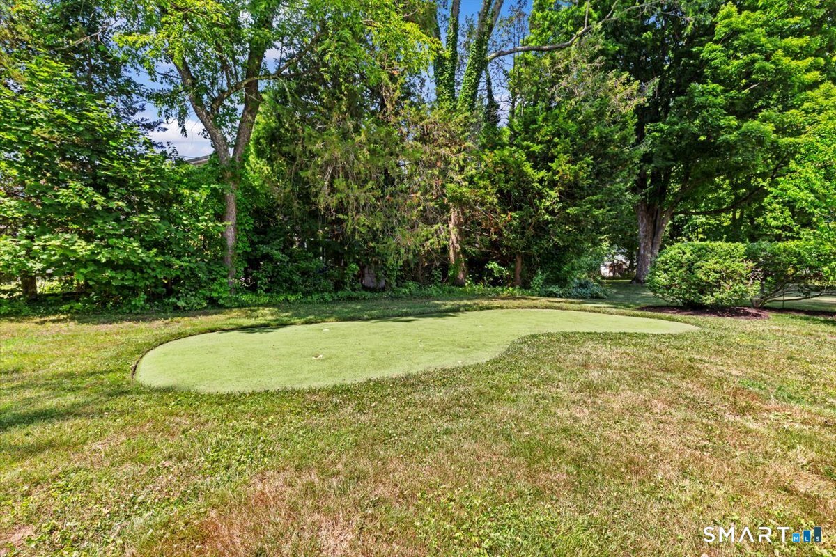 255 Mountain Road West Hartford CT 06107
