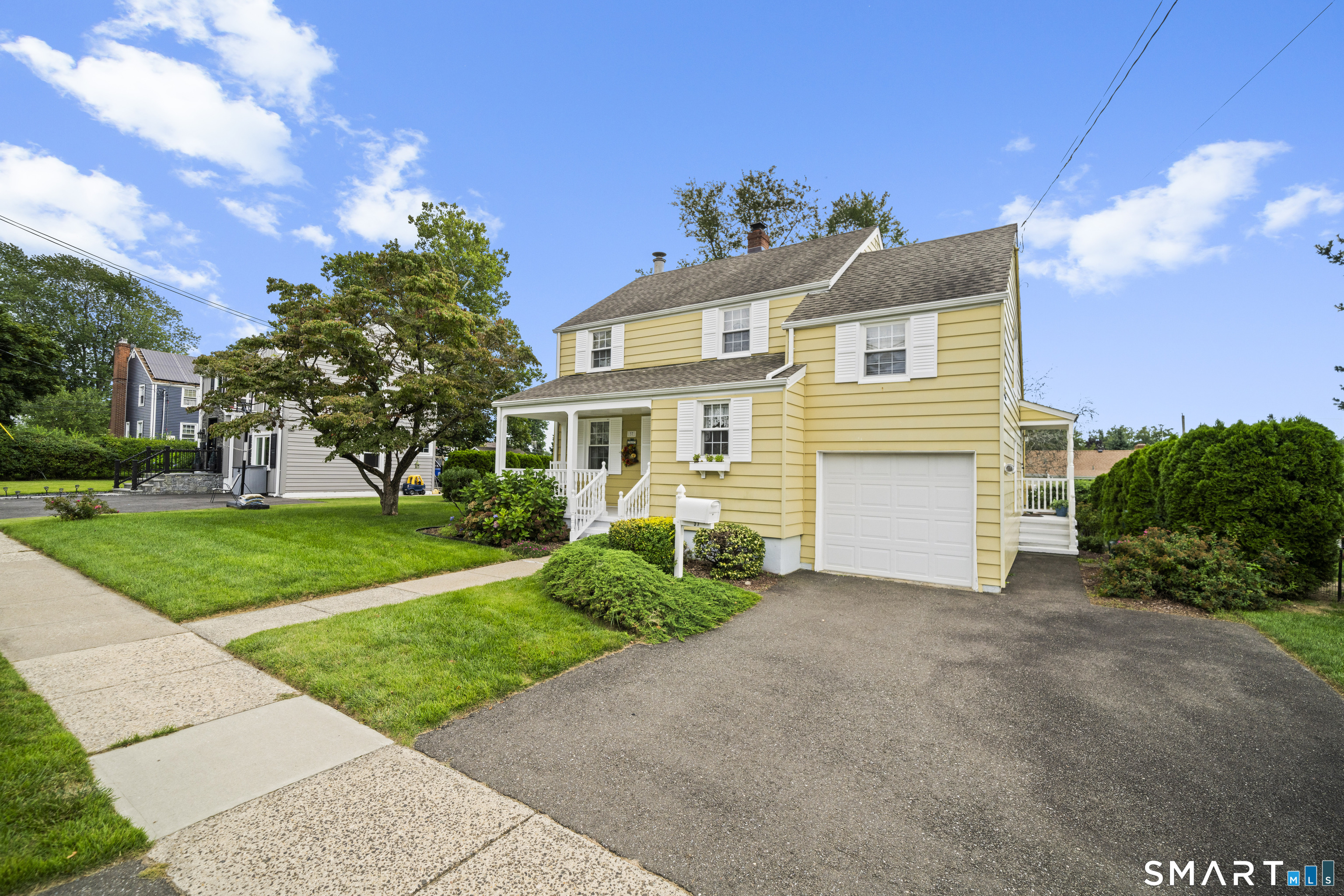 37 Sunflower Avenue Stratford CT 06614