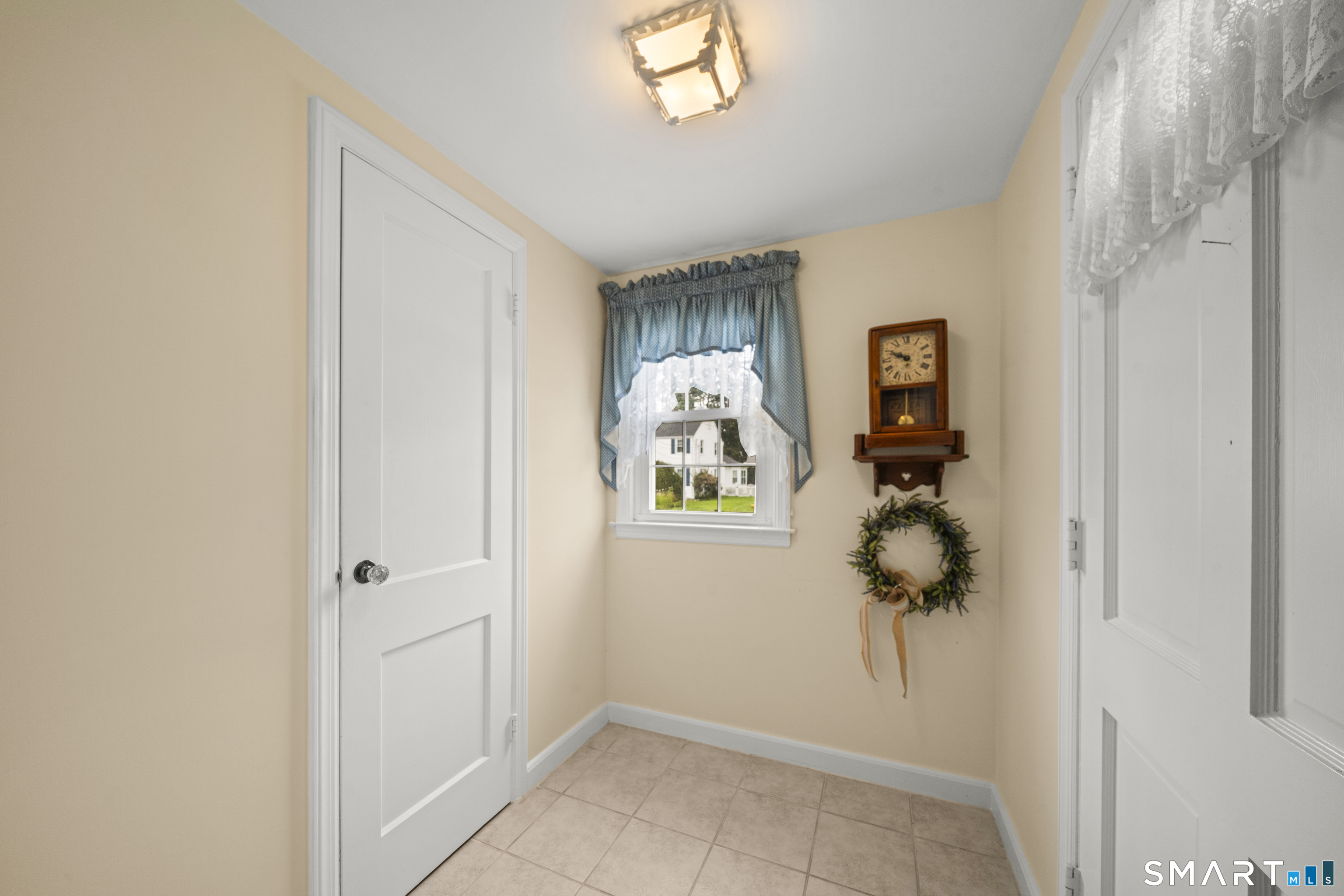 37 Sunflower Avenue Stratford CT 06614