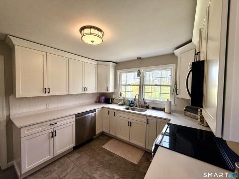 7 Taylor Drive Norwich CT 06360