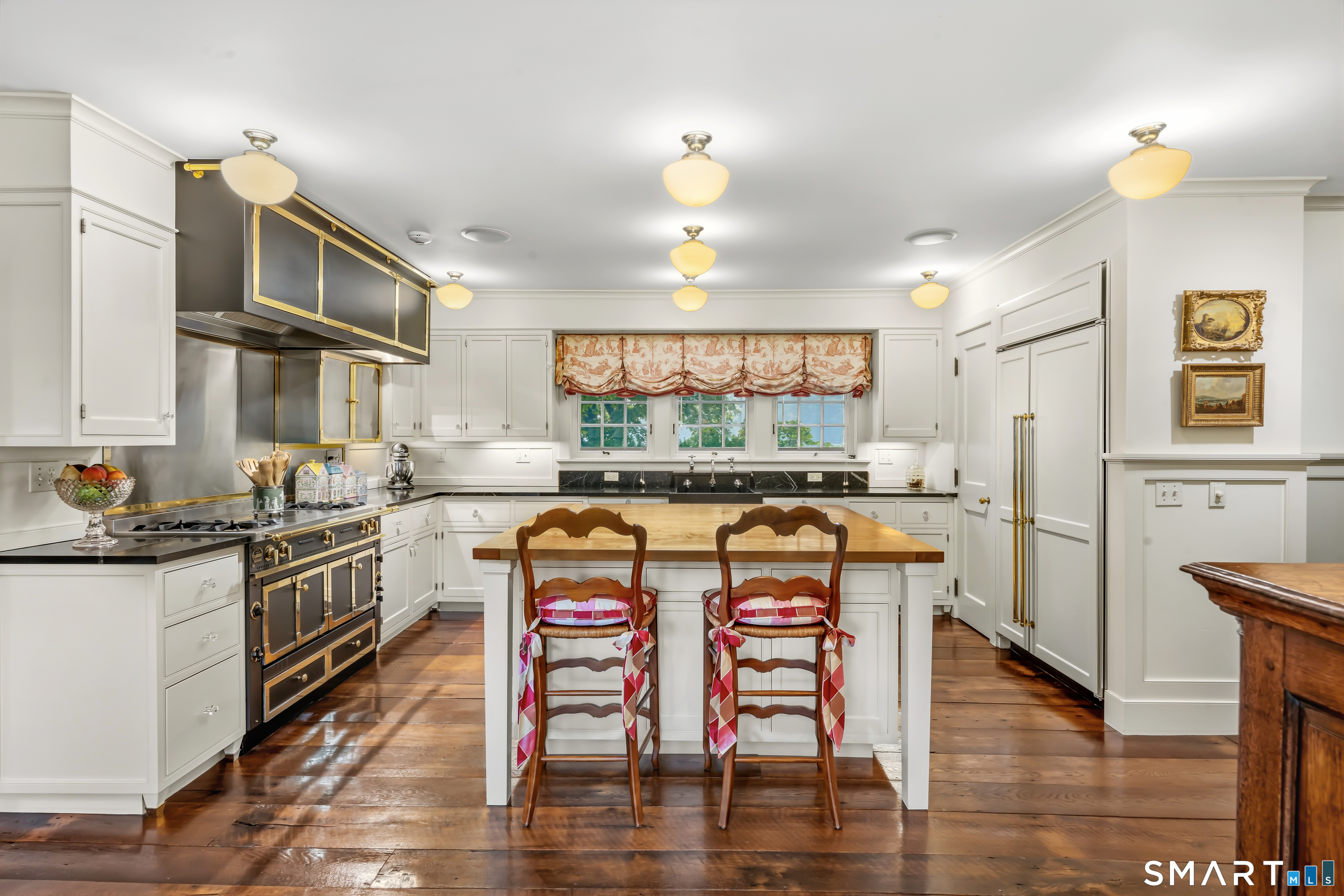 430 Nod Hill Road Wilton CT 06897
