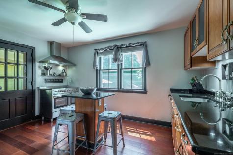 14 Cook Street Washington CT 06794