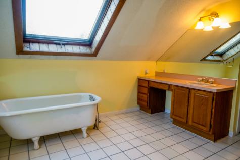 56 Glen Hills Road Meriden CT 06451