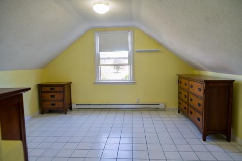 56 Glen Hills Road Meriden CT 06451