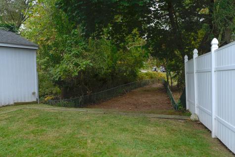 56 Glen Hills Road Meriden CT 06451