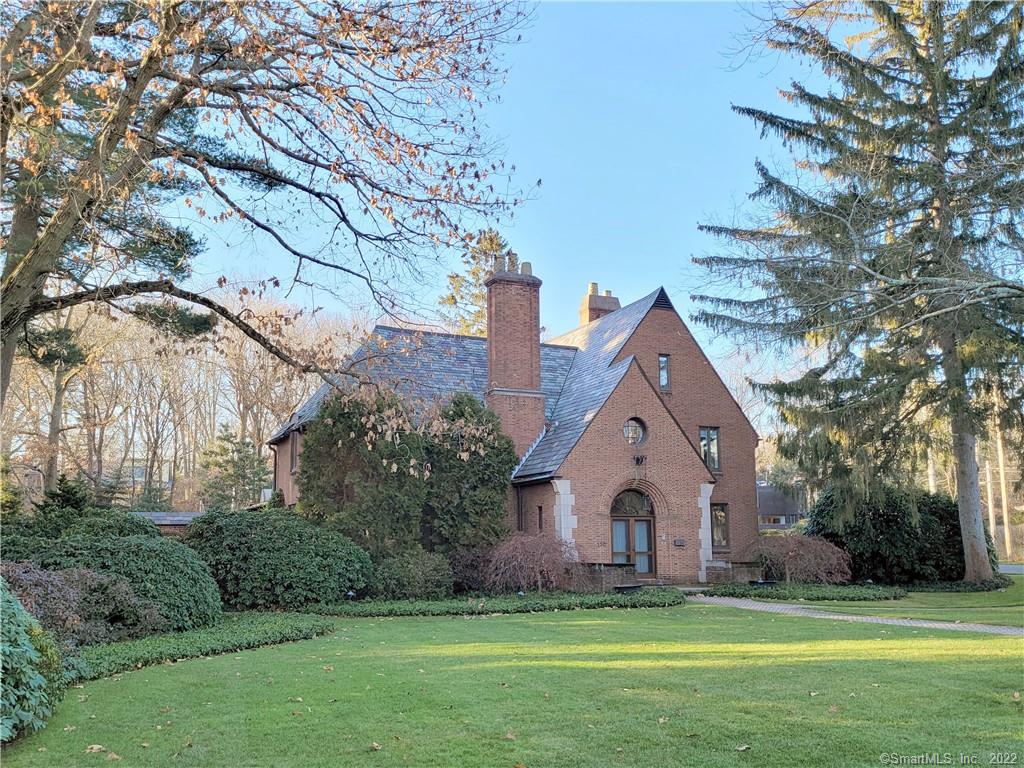 130 Edgehill Road New Haven CT 06511