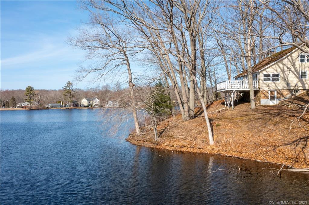 1171 West Lake Avenue Guilford CT 06437