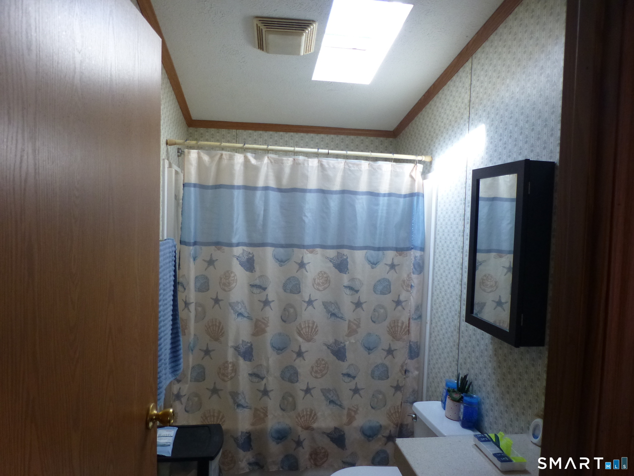 15 Golden Road Montville CT 06382