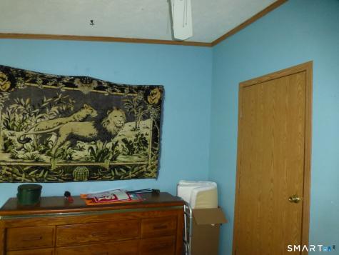15 Golden Road Montville CT 06382