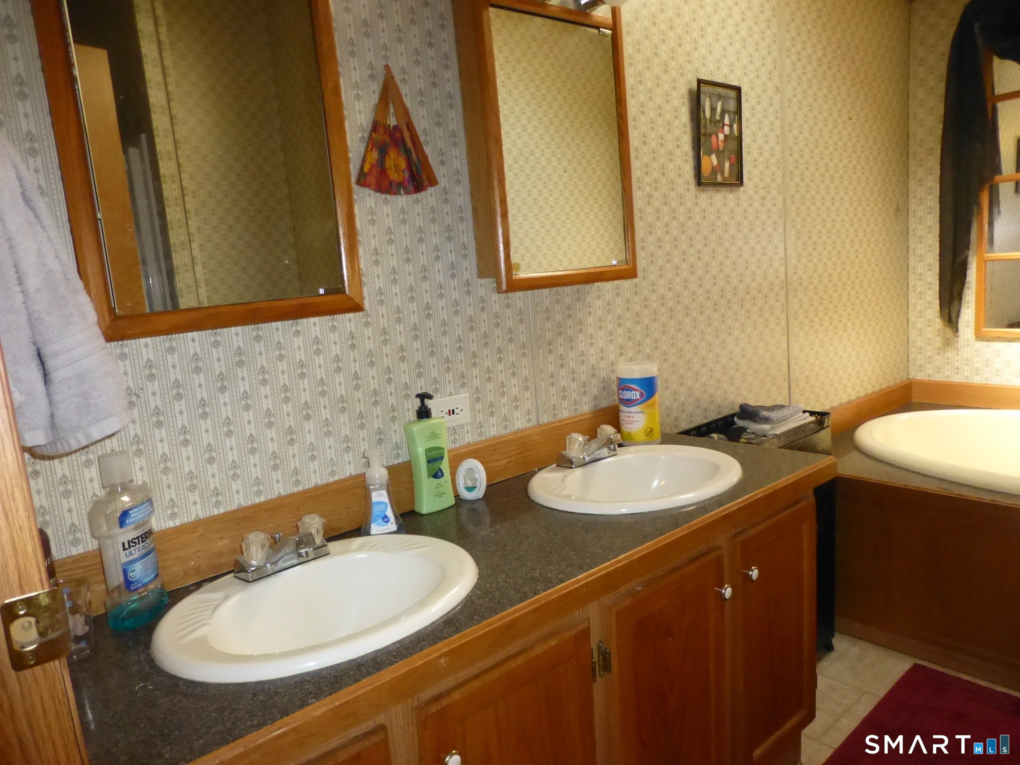 15 Golden Road Montville CT 06382