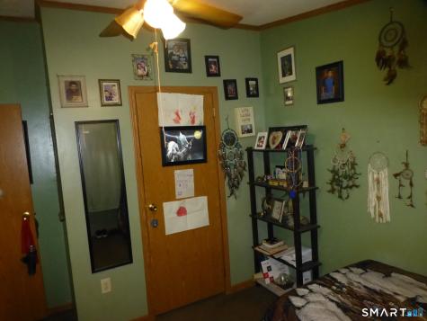 15 Golden Road Montville CT 06382