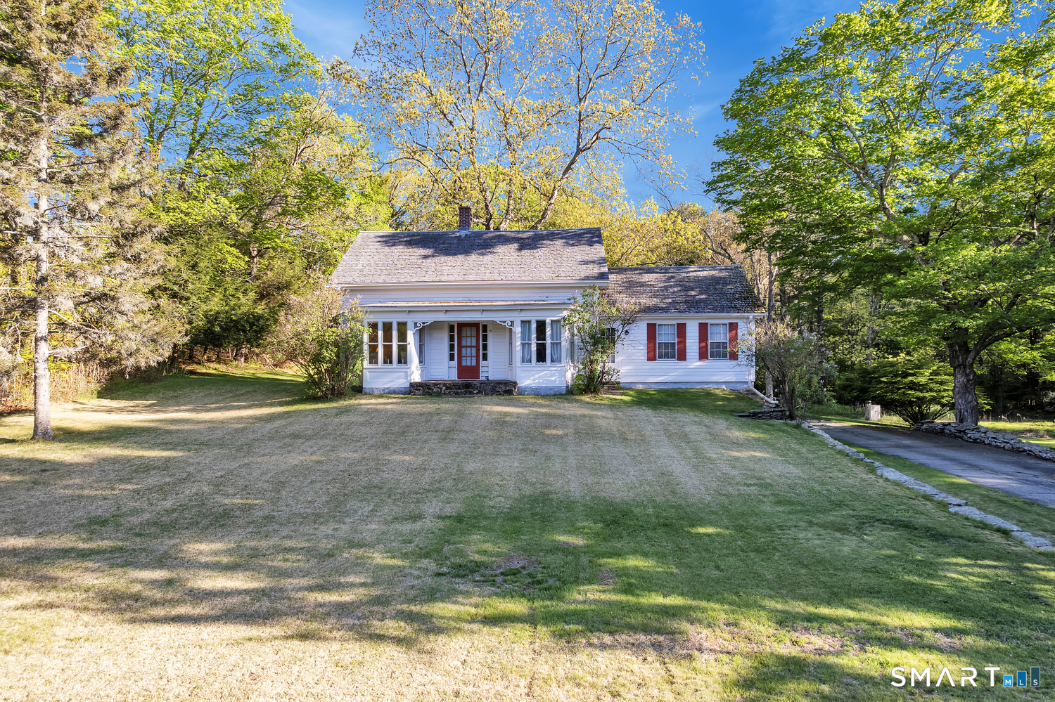 215 Walnut Street Putnam CT 06260