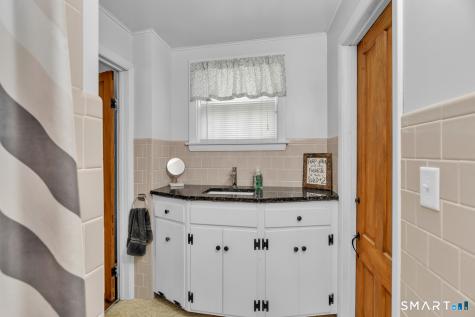 215 Walnut Street Putnam CT 06260