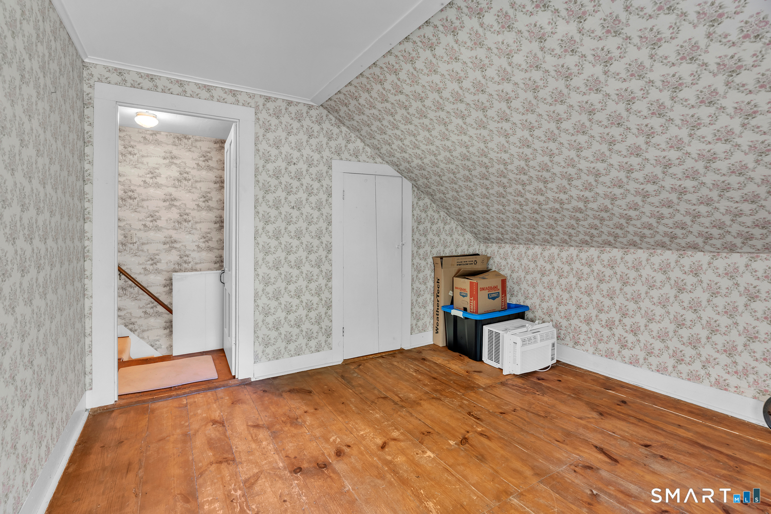 215 Walnut Street Putnam CT 06260