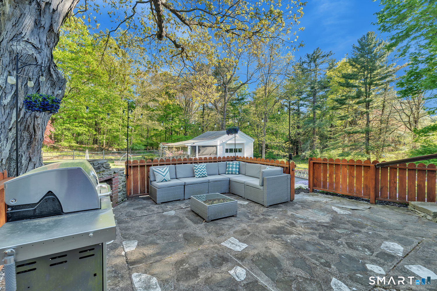 215 Walnut Street Putnam CT 06260