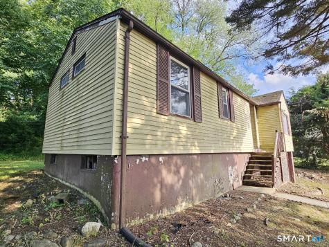 66 Chesterfield Avenue Wolcott CT 06716