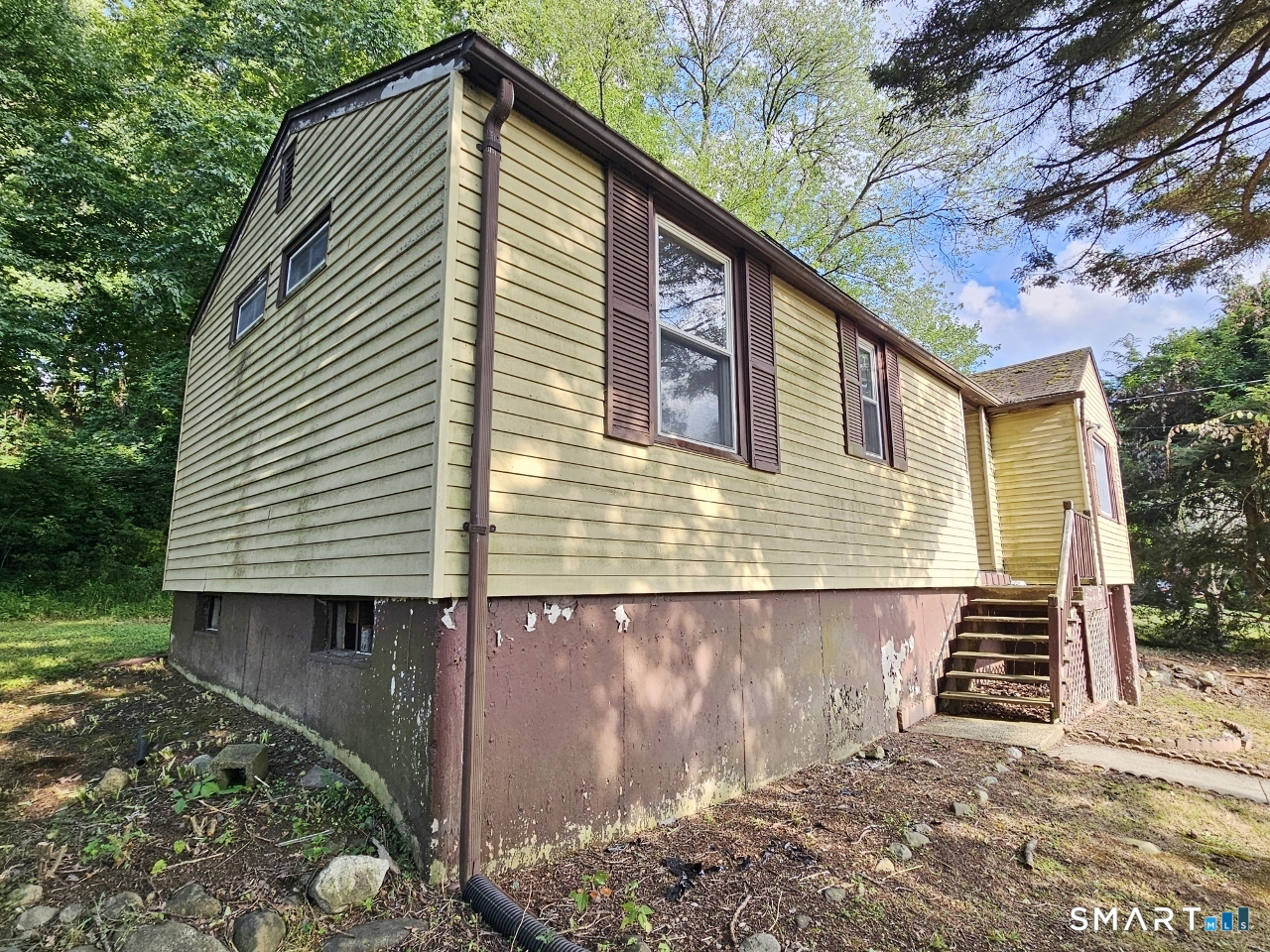 66 Chesterfield Avenue Wolcott CT 06716