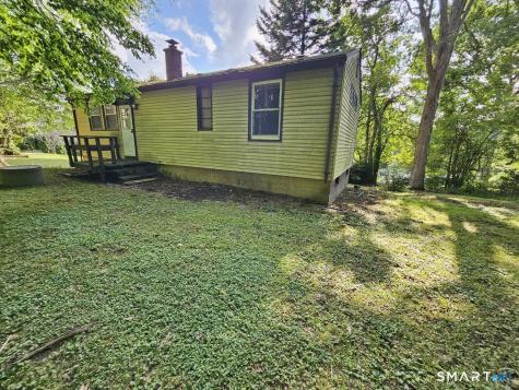 66 Chesterfield Avenue Wolcott CT 06716