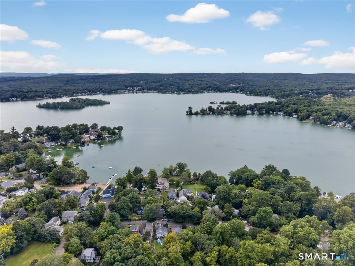 9 Brook Trail East Hampton CT 06424