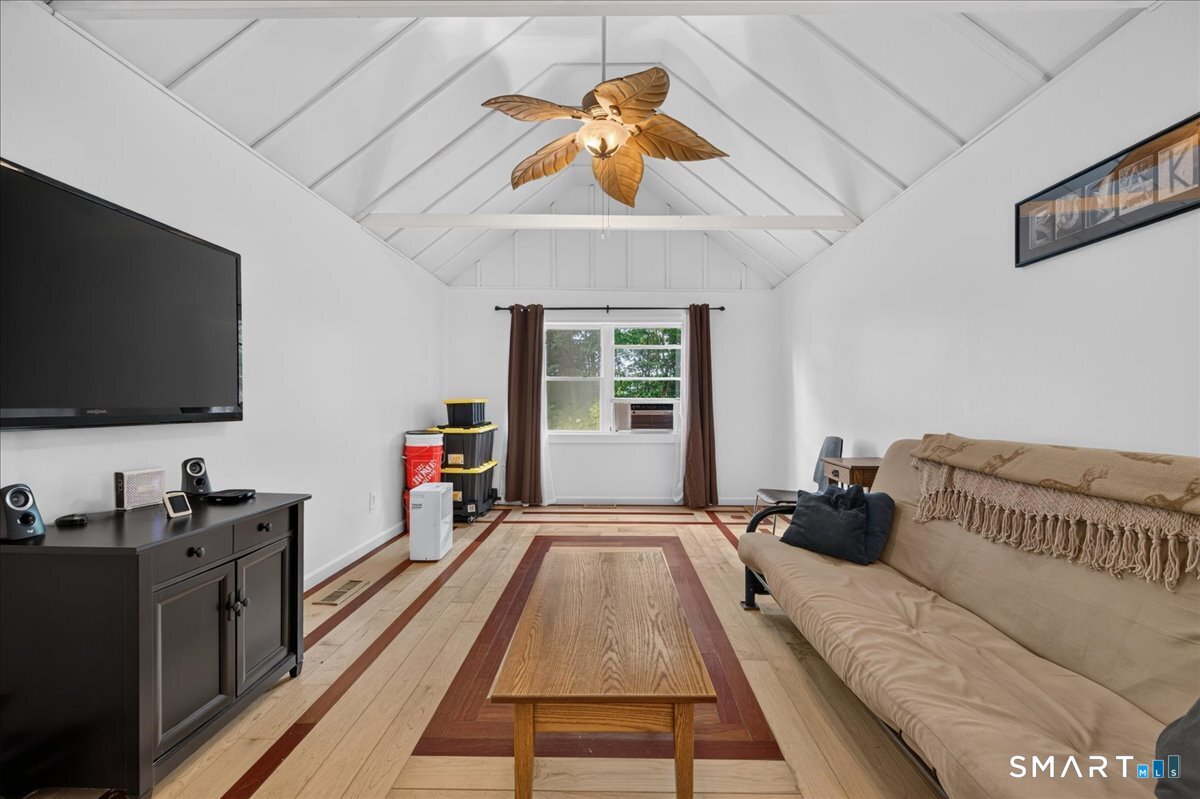 9 Brook Trail East Hampton CT 06424