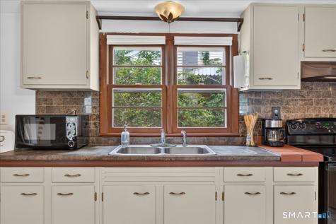 9 Brook Trail East Hampton CT 06424