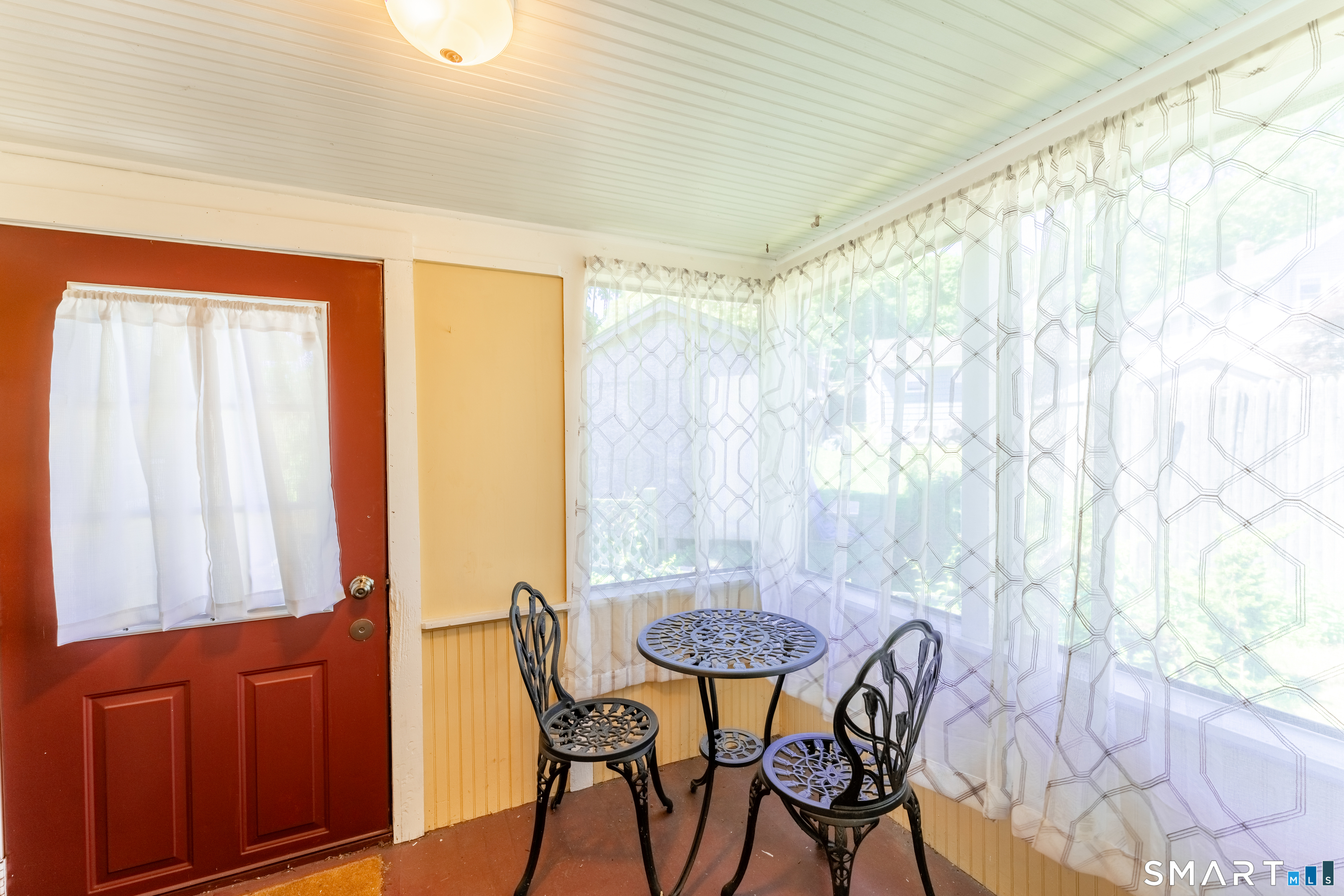 36 Briggs Street New London CT 06320