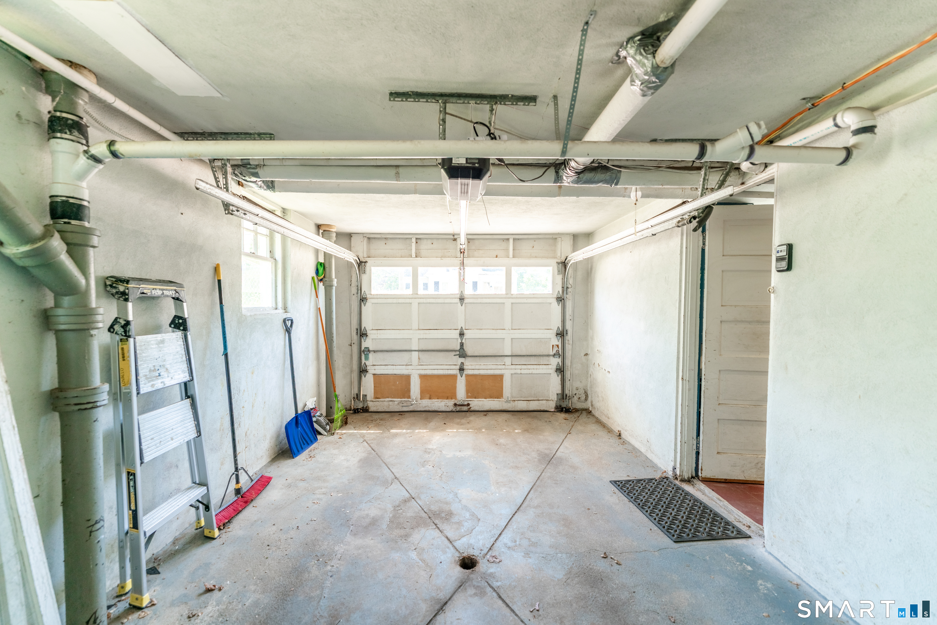 36 Briggs Street New London CT 06320