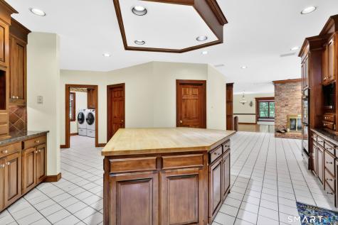 3 Eton Place Farmington CT 06032