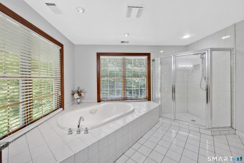 3 Eton Place Farmington CT 06032