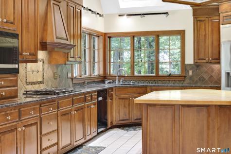 3 Eton Place Farmington CT 06032