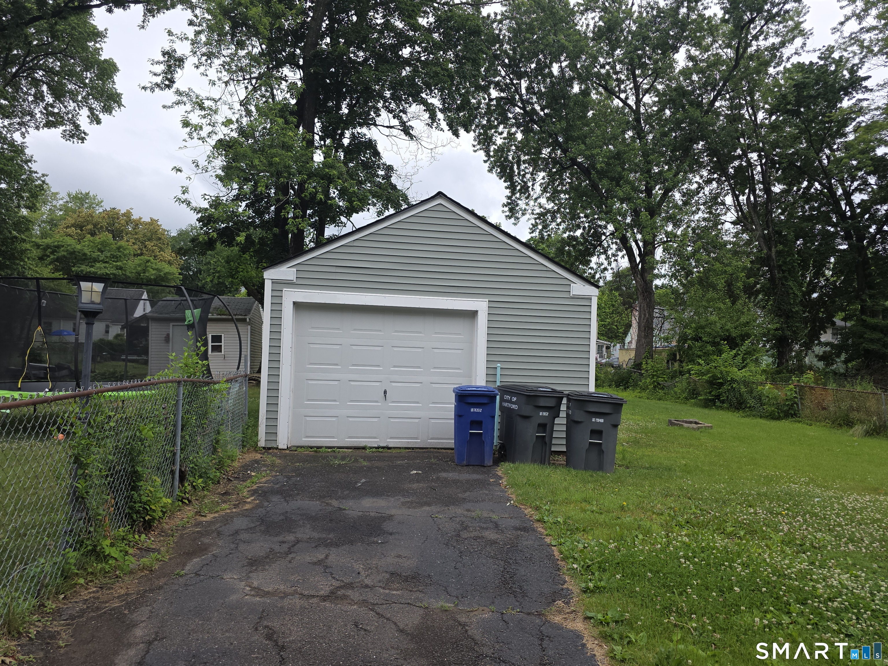 119 Salisbury Street Hartford CT 06112