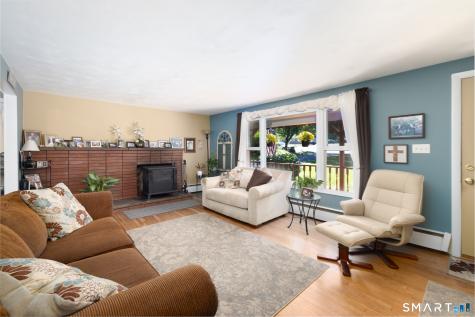 93 Indian Trail Bristol CT 06010