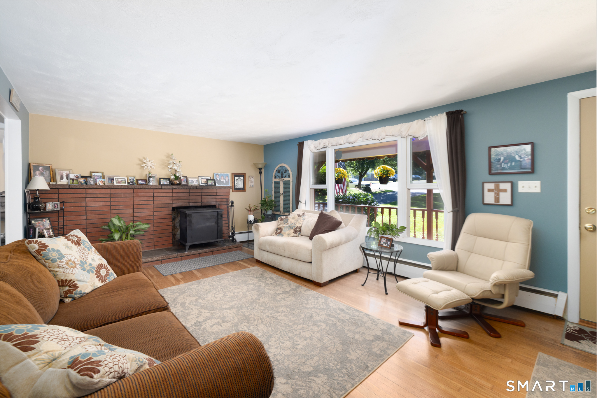 93 Indian Trail Bristol CT 06010