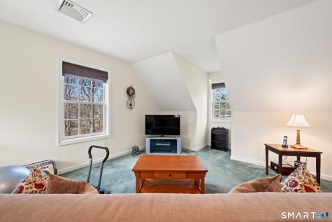 132 Skyview Drive Coventry CT 06238
