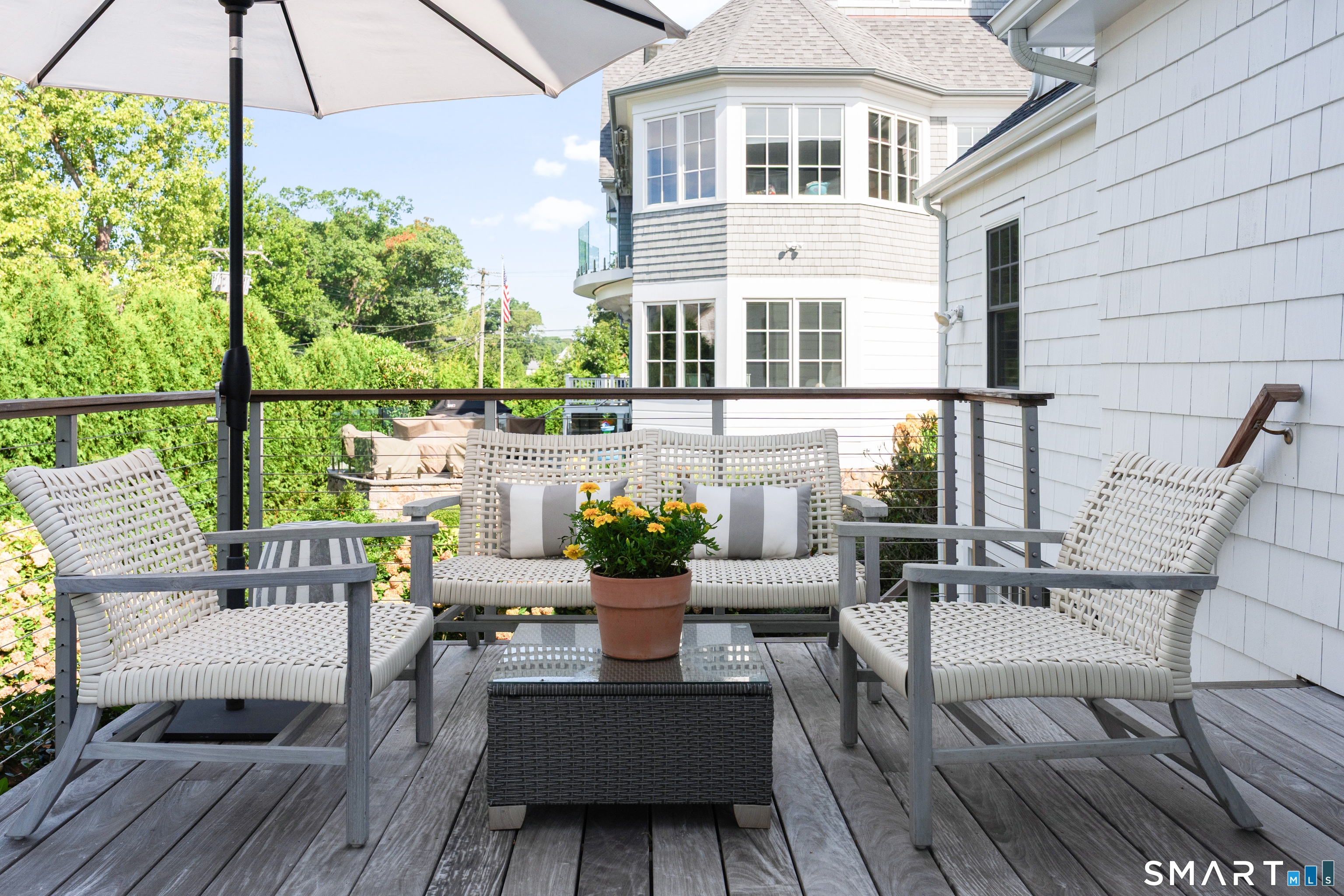 6 Nylked Terrace Norwalk CT 06853