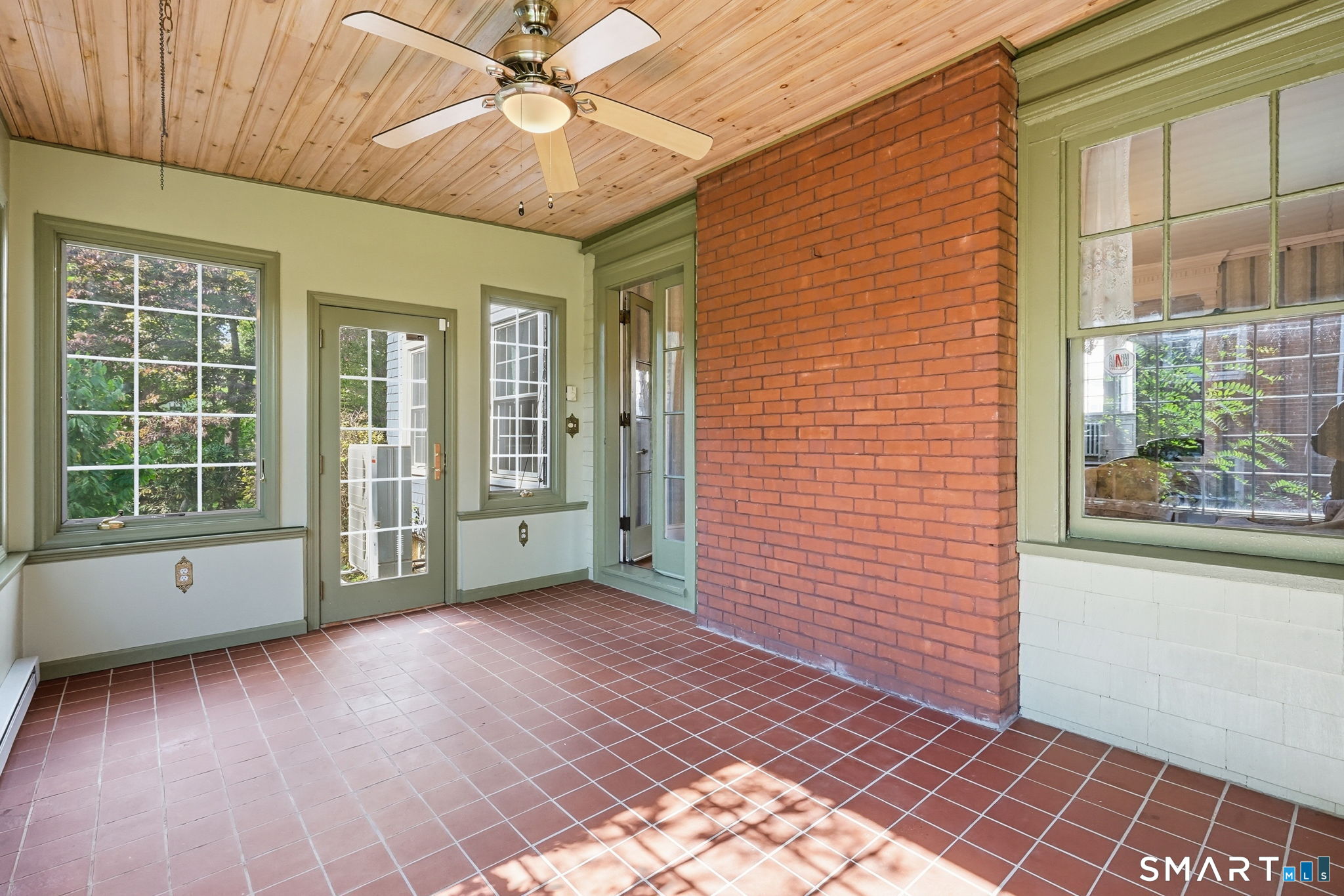 15 Beverly Road West Hartford CT 06119