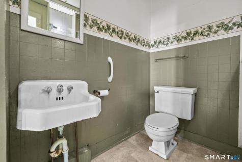 10 North Street Norfolk CT 06058