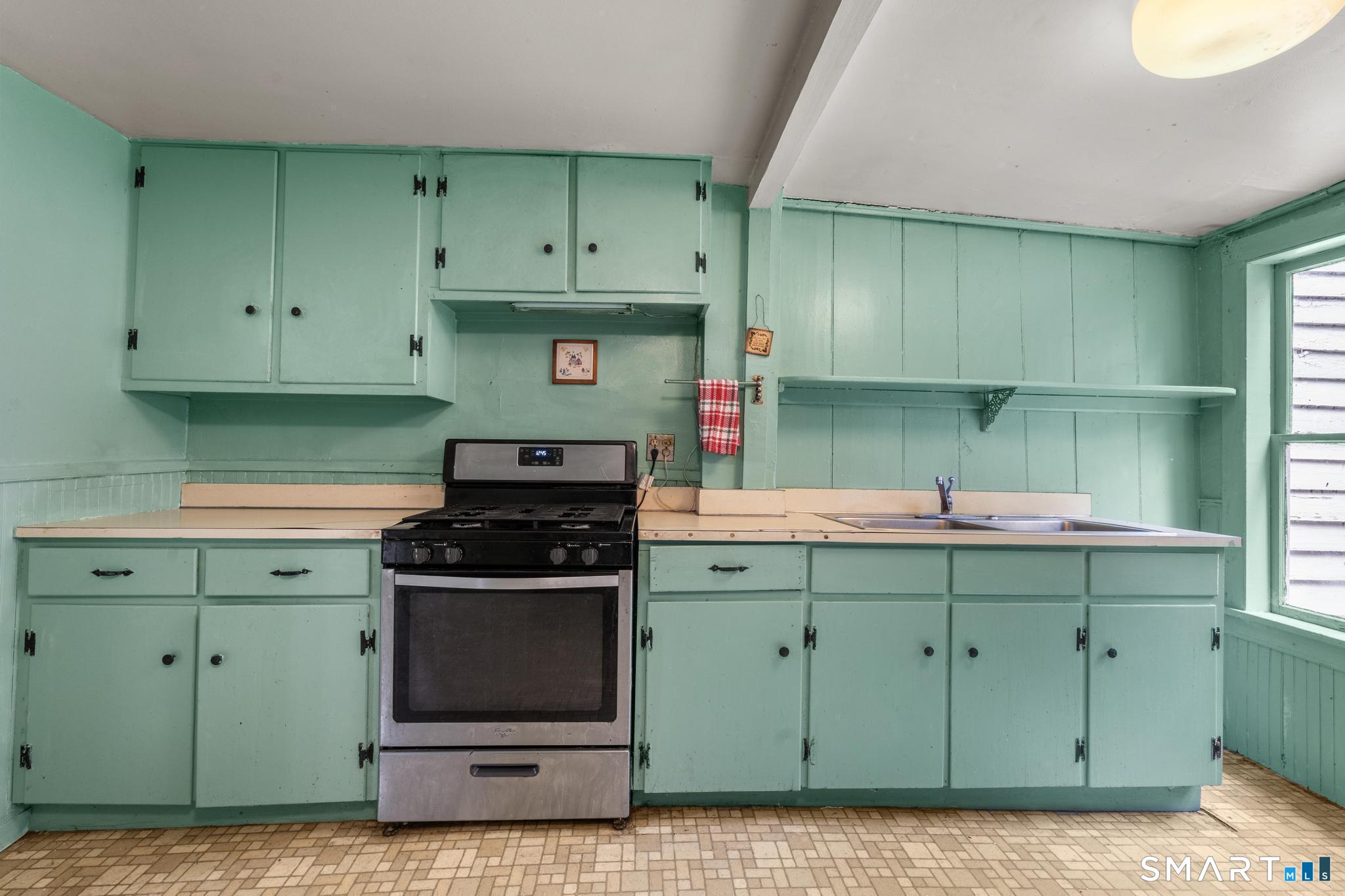 10 North Street Norfolk CT 06058