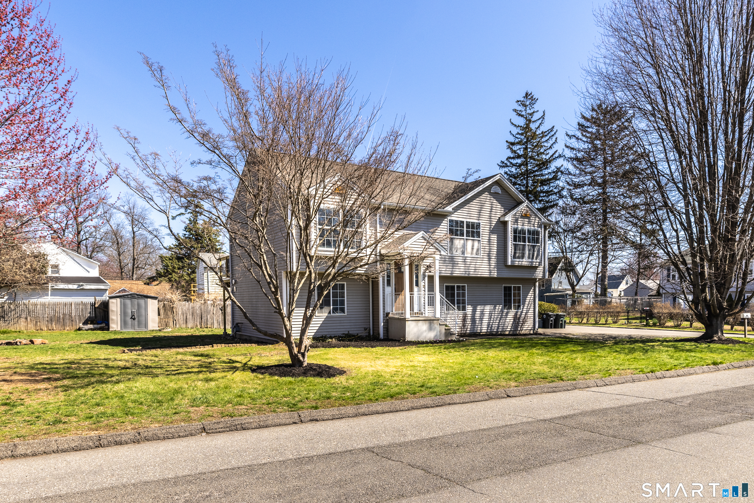 81 Andrews Avenue Milford CT 06460