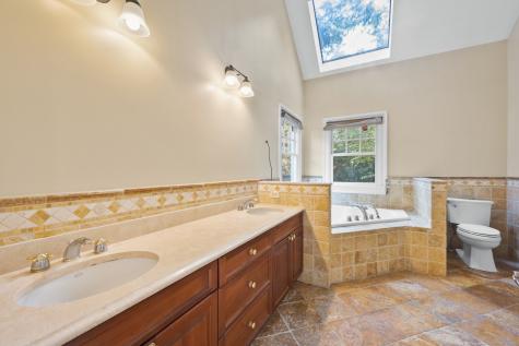 8 Caddy Road Norwalk CT 06851