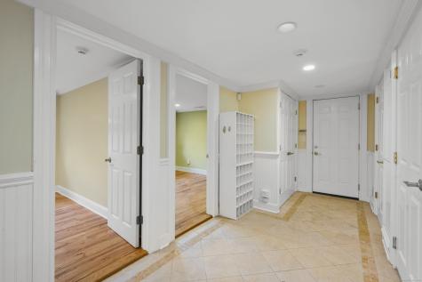 8 Caddy Road Norwalk CT 06851